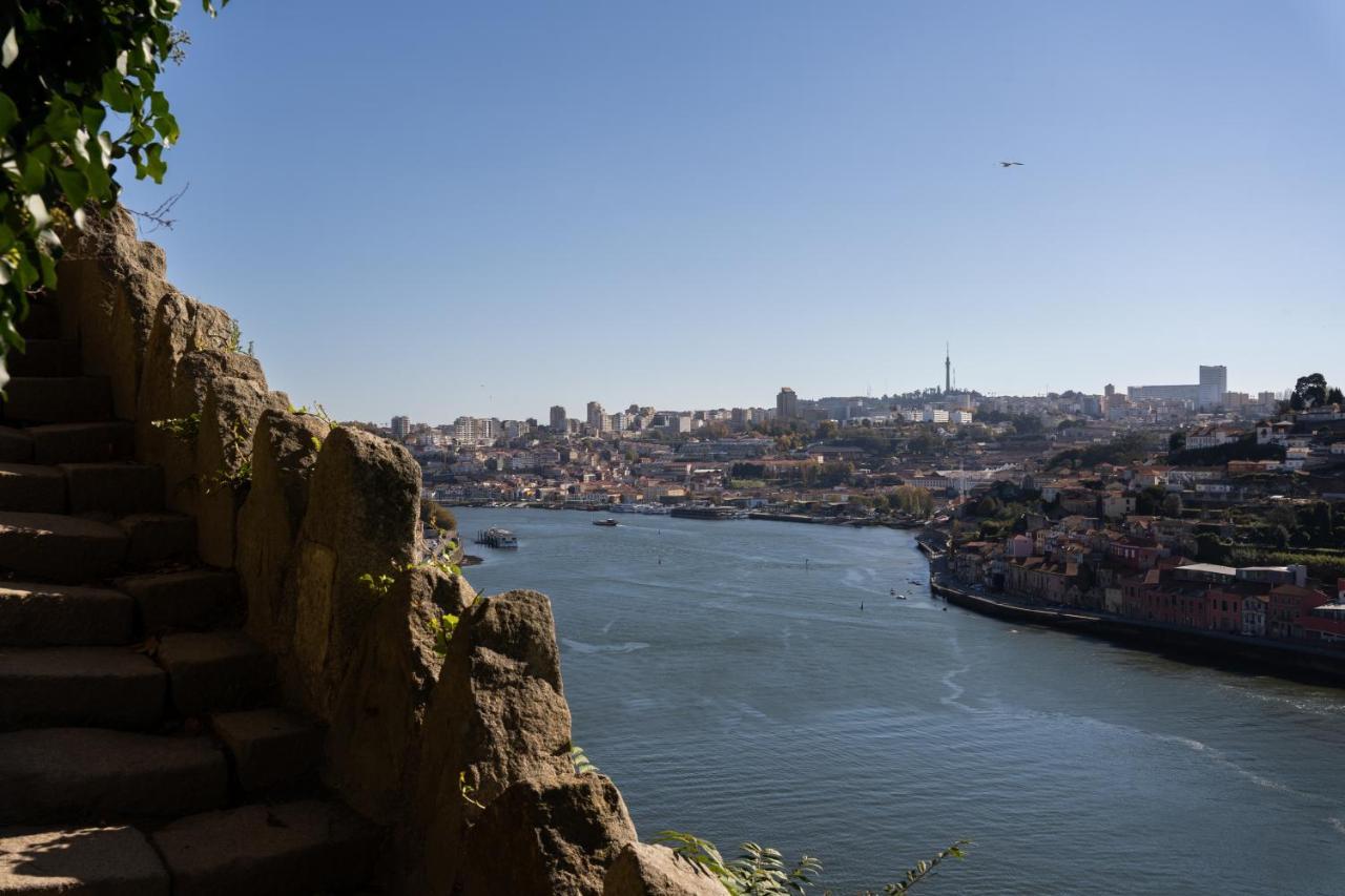 Host Wise - Homely Noble Flats - Garden & Jacuzzi Apartamento Porto