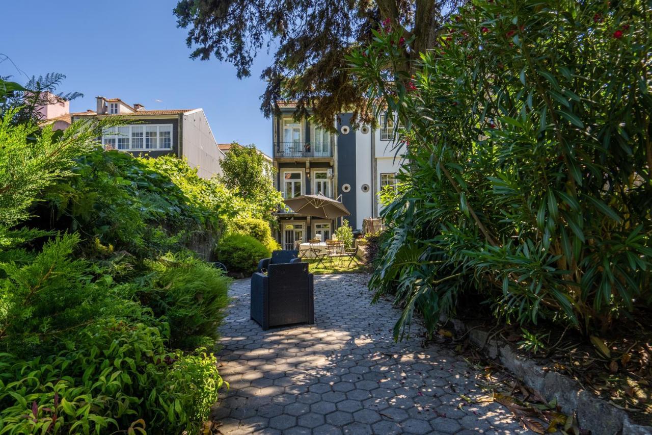 Host Wise - Homely Noble Flats - Garden & Jacuzzi